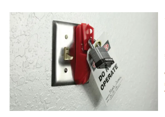 STOPOUT® Universal Blockout Wall Switch Cover